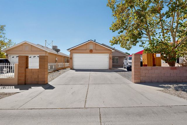 7304 Rainmaker Road SW, Albuquerque, NM 87121