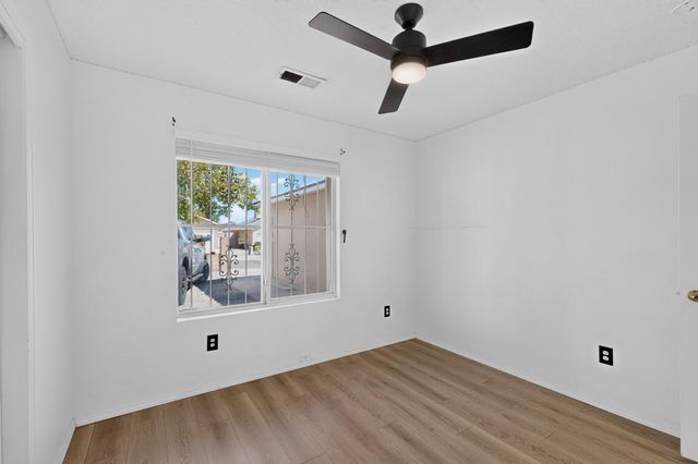 7304 Rainmaker Road SW, Albuquerque, NM 87121