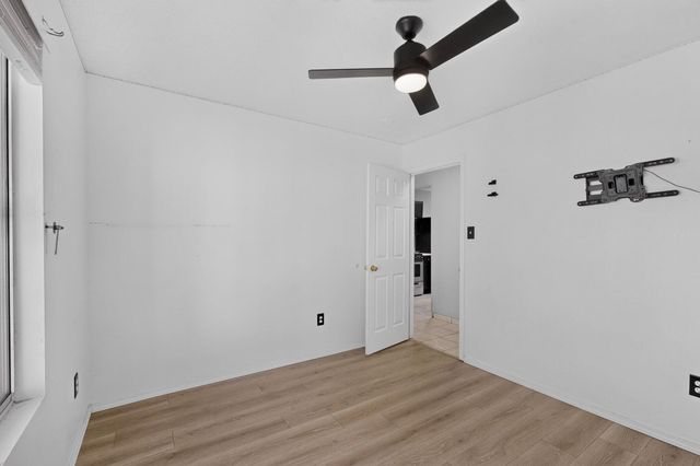 7304 Rainmaker Road SW, Albuquerque, NM 87121