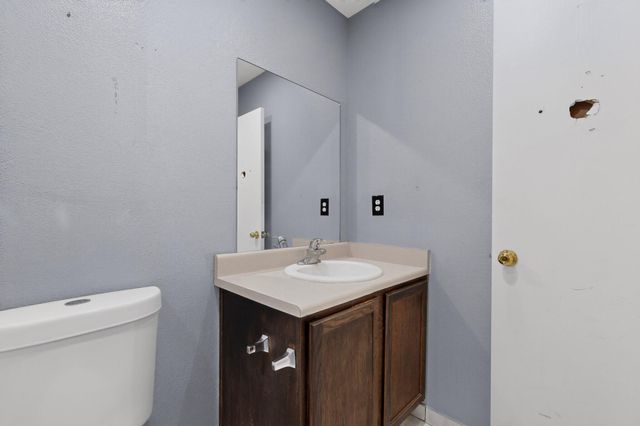 7304 Rainmaker Road SW, Albuquerque, NM 87121