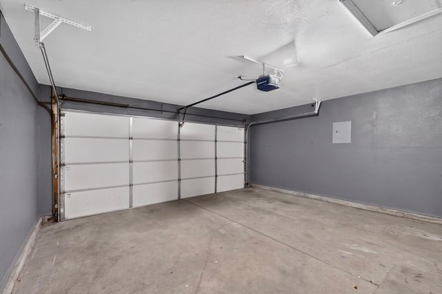 7304 Rainmaker Road SW, Albuquerque, NM 87121