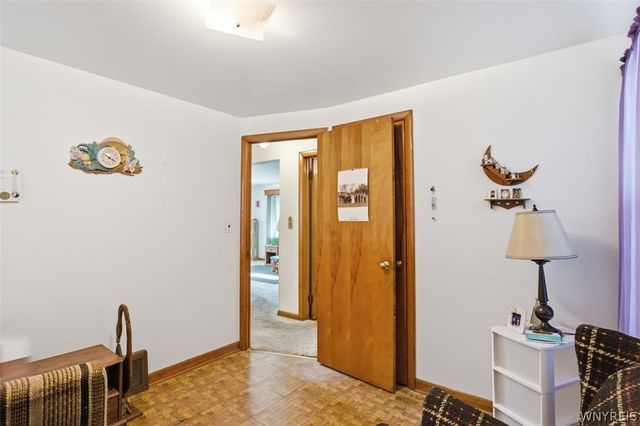 12 Tussing Lane, Tonawanda, NY 14150