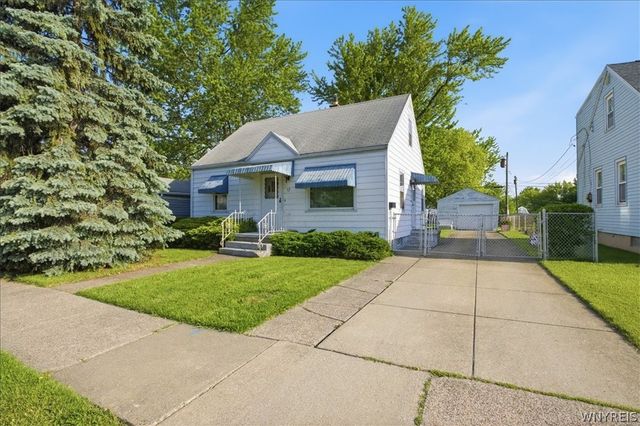 12 Tussing Lane, Tonawanda, NY 14150