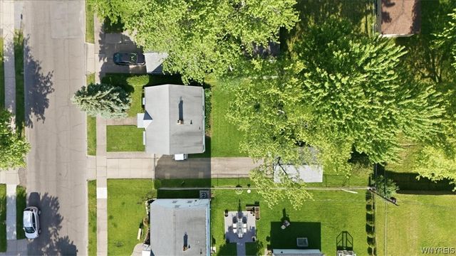 12 Tussing Lane, Tonawanda, NY 14150