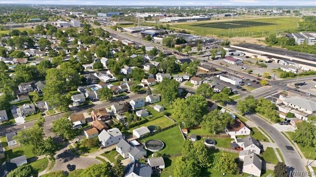 12 Tussing Lane, Tonawanda, NY 14150