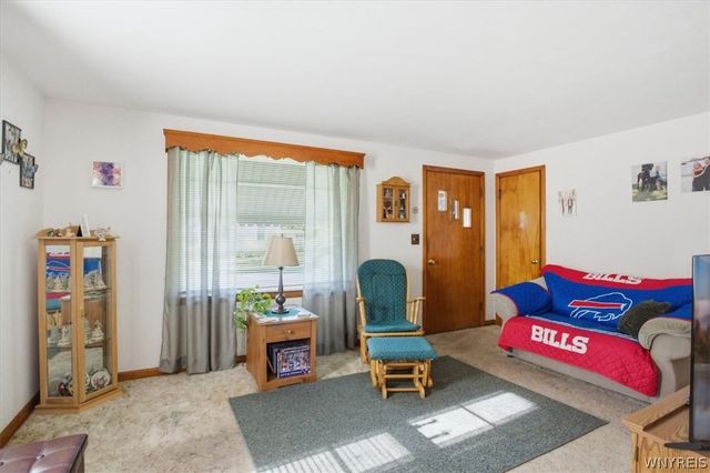 12 Tussing Lane, Tonawanda, NY 14150