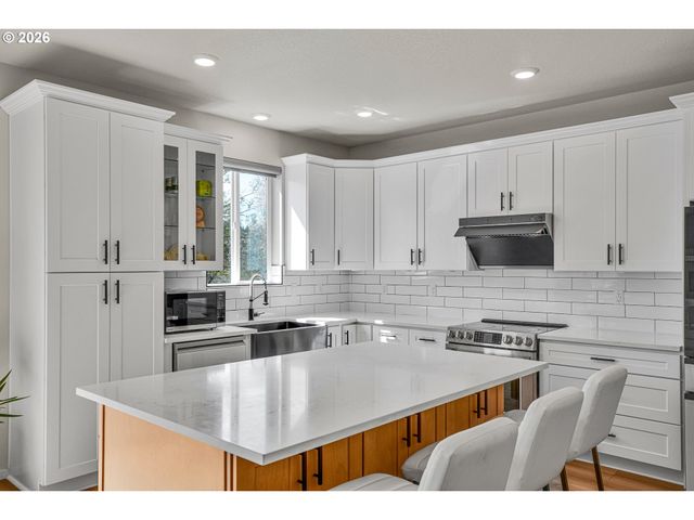 3394 Se 36TH St, Gresham, OR 97080