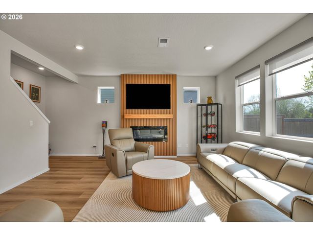 3394 Se 36TH St, Gresham, OR 97080