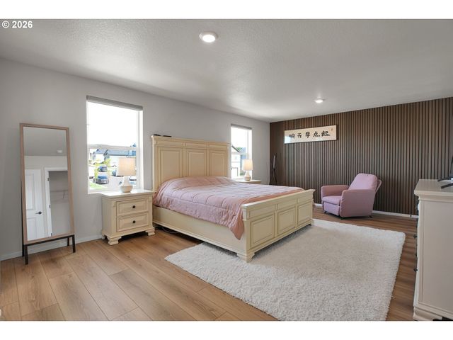 3394 Se 36TH St, Gresham, OR 97080