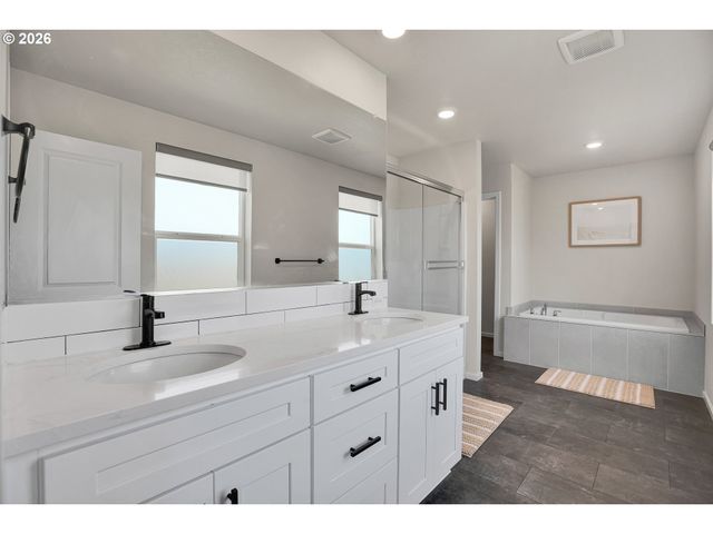 3394 Se 36TH St, Gresham, OR 97080