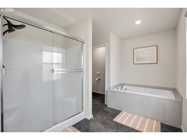 3394 Se 36TH St, Gresham, OR 97080