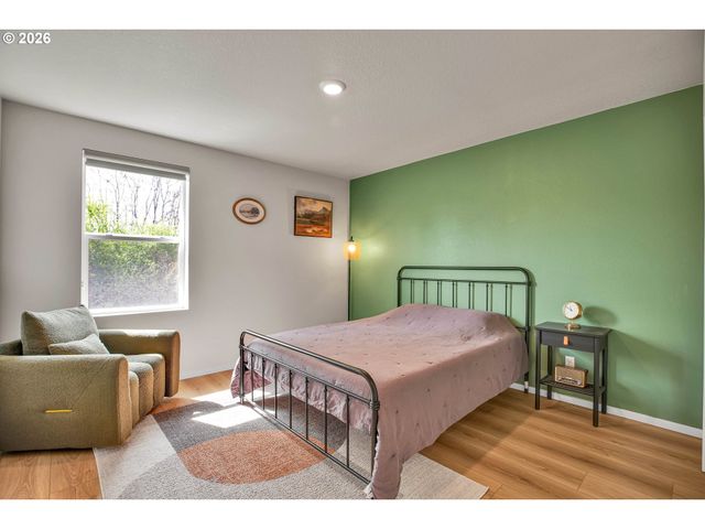 3394 Se 36TH St, Gresham, OR 97080