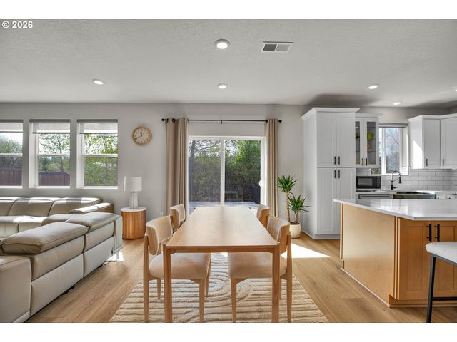 3394 Se 36TH St, Gresham, OR 97080