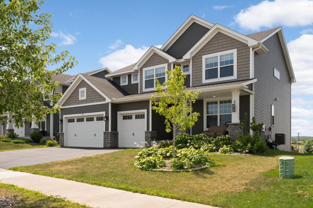 870 Spancil Hill Drive, Woodbury, MN 55129