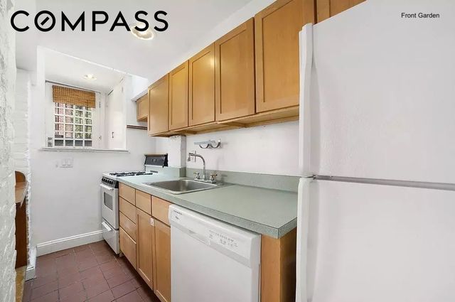 259 8th Street, New York City, NY 11215