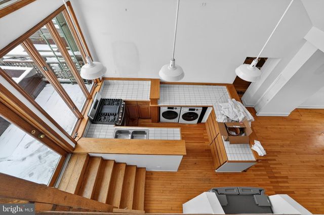 1771 T ST NW, Washington, DC 20009