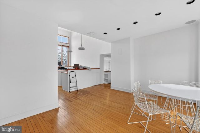 1771 T ST NW, Washington, DC 20009