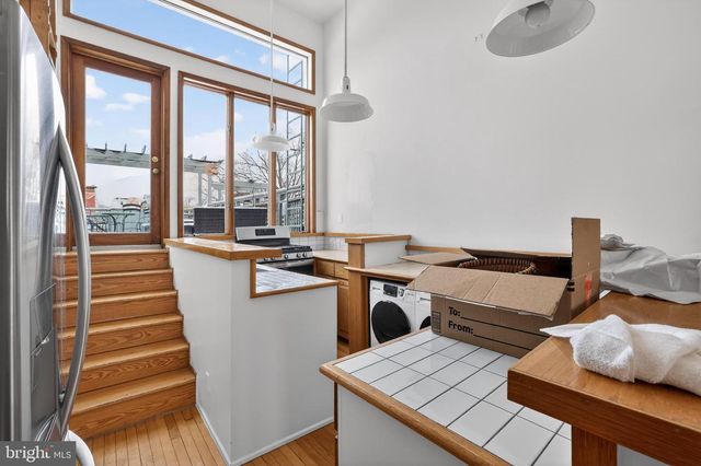 1771 T ST NW, Washington, DC 20009