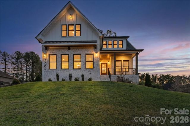 7362 Hemlock Court, Denver, NC 28037
