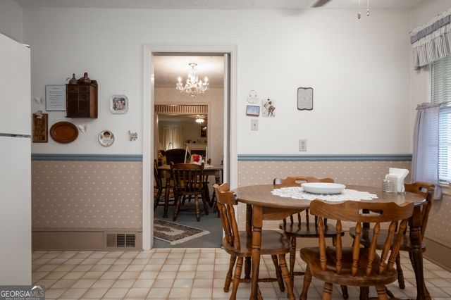 253 Woodland Drive, Winder, GA 30680