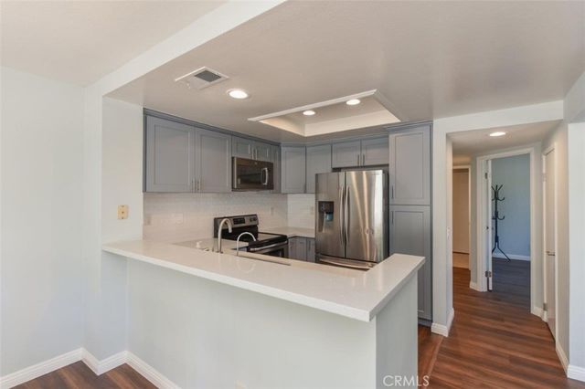 391 Stanford Court 1, Irvine, CA 92612