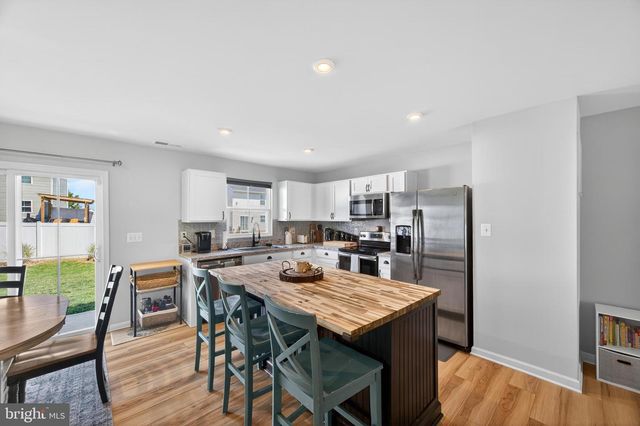 200 SALIDA TRL, Martinsburg, WV 25403