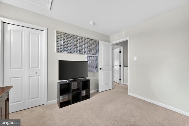 200 SALIDA TRL, Martinsburg, WV 25403