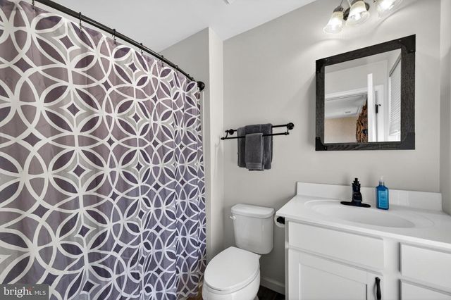 200 SALIDA TRL, Martinsburg, WV 25403