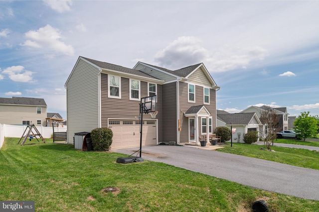 200 SALIDA TRL, Martinsburg, WV 25403