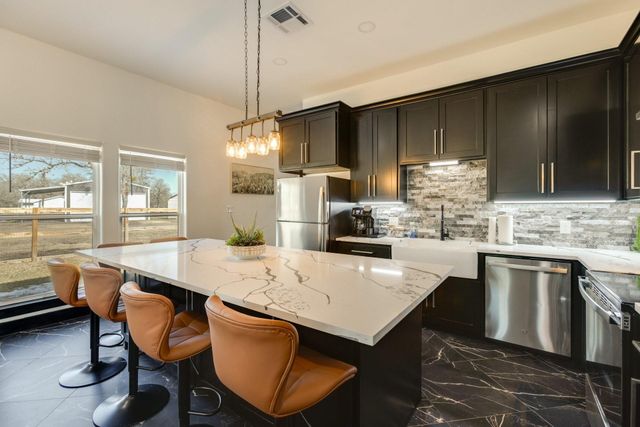 310 Sweet Gum Lane, Somerville, TX 77879