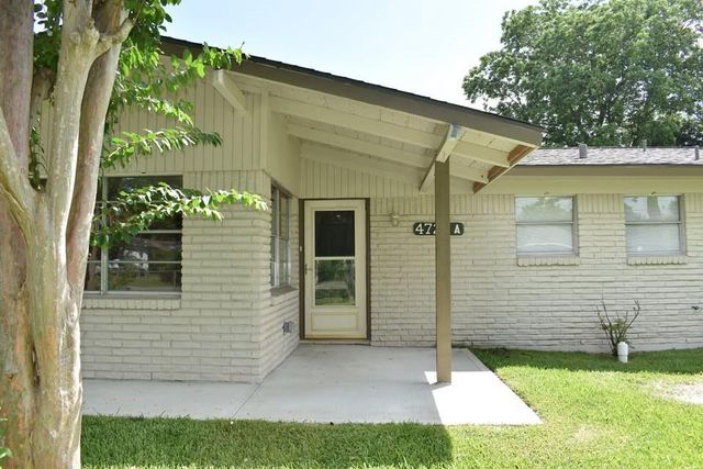 4725 9th Street A, Bacliff, TX 77518