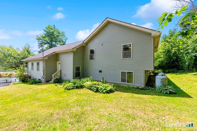 7 Pratt Lane, Wolcott, CT 06716