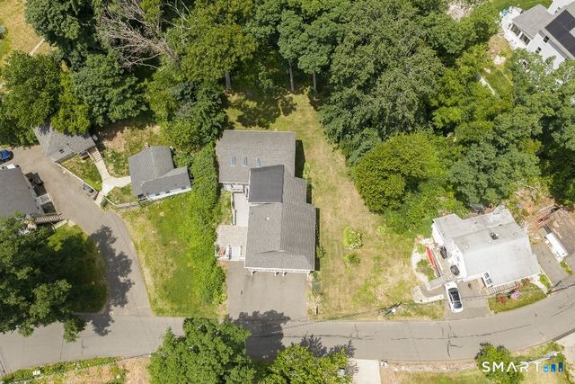7 Pratt Lane, Wolcott, CT 06716