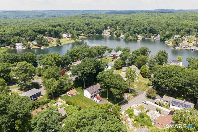 7 Pratt Lane, Wolcott, CT 06716