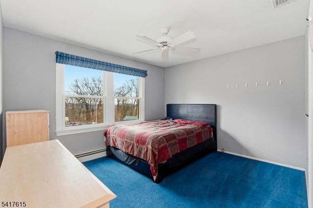 5 William Dr, Rockaway Boro, NJ 07866