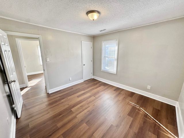 2071 HUBERT AVE, Memphis, TN 38108