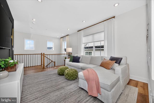 11072 EMERALD CROWN DR, Monrovia, MD 21770