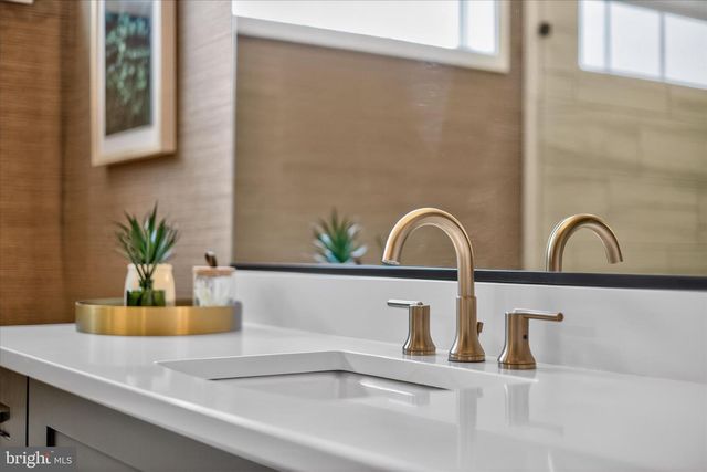 11072 EMERALD CROWN DR, Monrovia, MD 21770