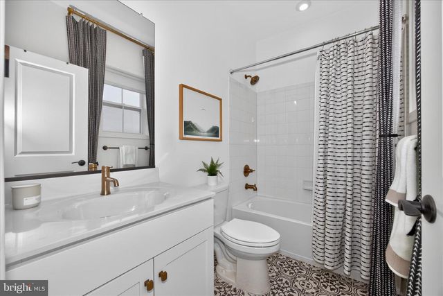 11072 EMERALD CROWN DR, Monrovia, MD 21770