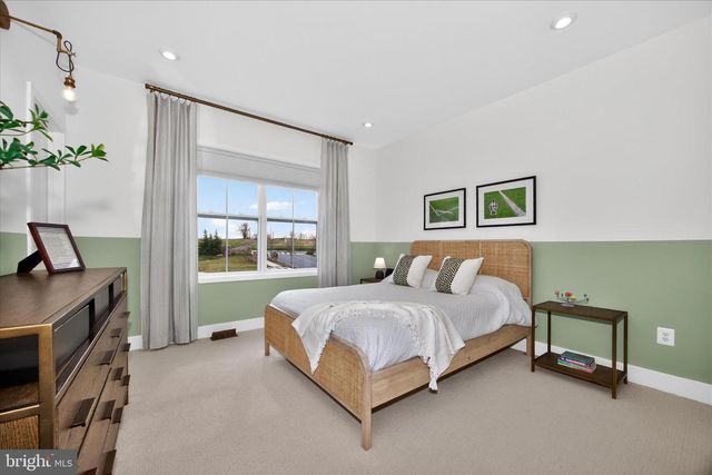 11072 EMERALD CROWN DR, Monrovia, MD 21770