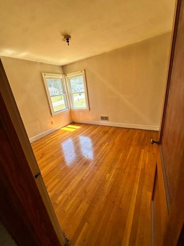 503 Hershberger RD NW, Roanoke, VA 24012
