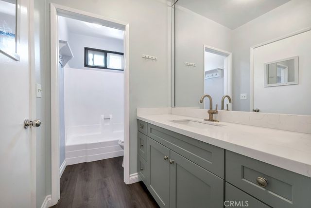 15145 Victory 1, Van Nuys, CA 91411