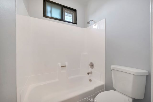 15145 Victory 1, Van Nuys, CA 91411