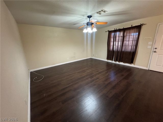8410 Eldora Avenue 2020, Las Vegas, NV 89117