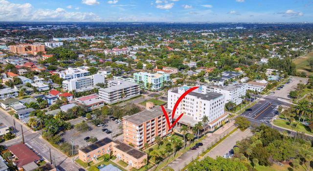 15 S Golfview Road 201, Lake Worth Beach, FL 33460