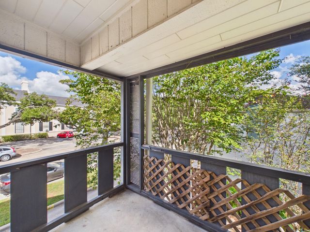 2595 Marilee Lane 1, Houston, TX 77057