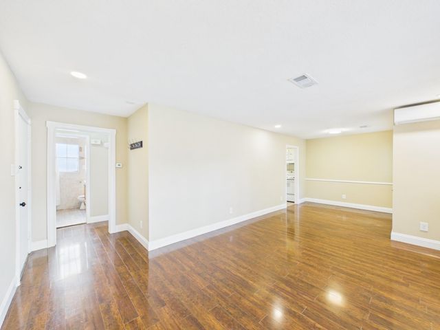 2595 Marilee Lane 1, Houston, TX 77057