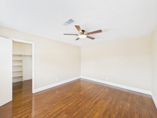 2595 Marilee Lane 1, Houston, TX 77057