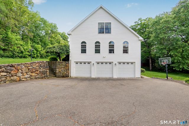 282 Glen Ridge Road, Fairfield, CT 06825