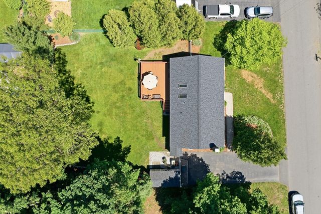 22 Lindale Ave, Weymouth, MA 02191